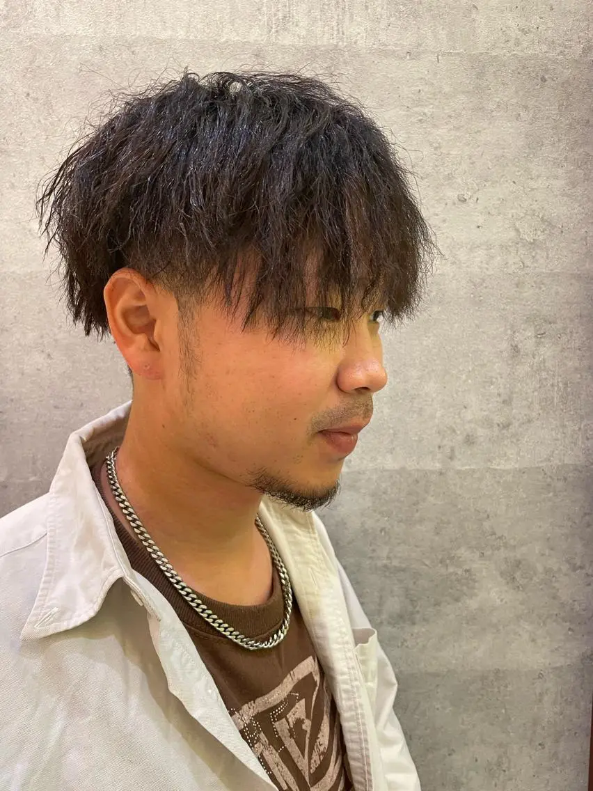 パーマ メンズ メンズパーマ メンズツイストパーマ ツイストパーマ 山口 夏季のヘアスタイル