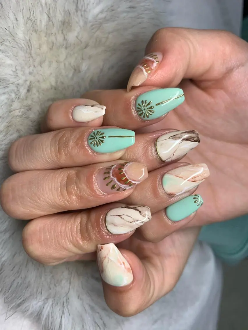 ネイル ハンドネイル nail salon FLEEKのネイルデザイン