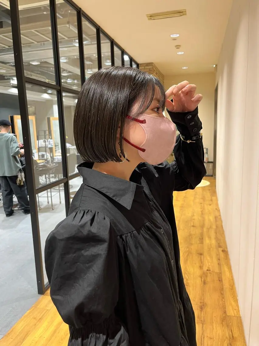 ミディアム ボブ 畑中 香穂のヘアスタイル