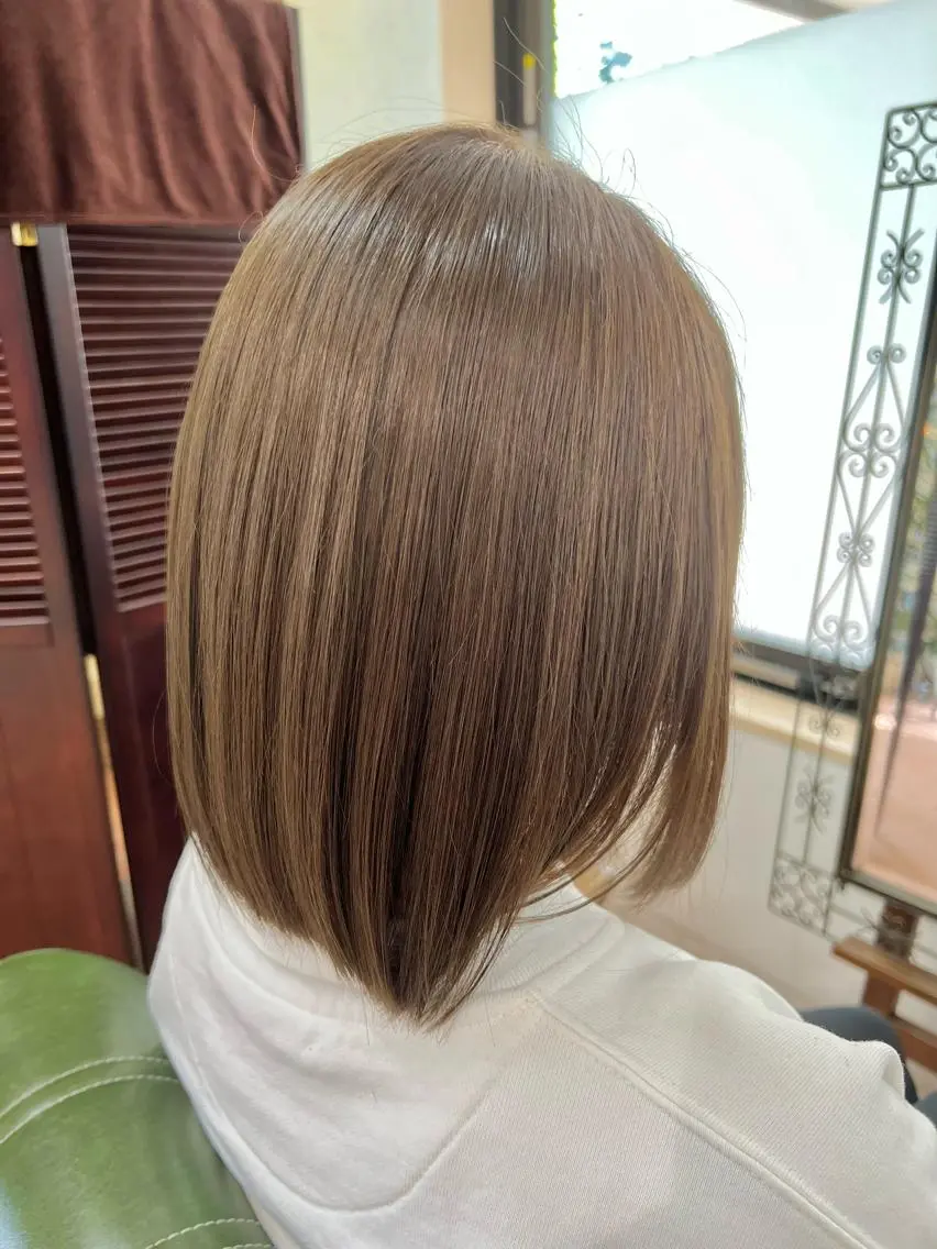 ショート カラー ヘアカラー トリートメント 石井 佑樹のヘアスタイル