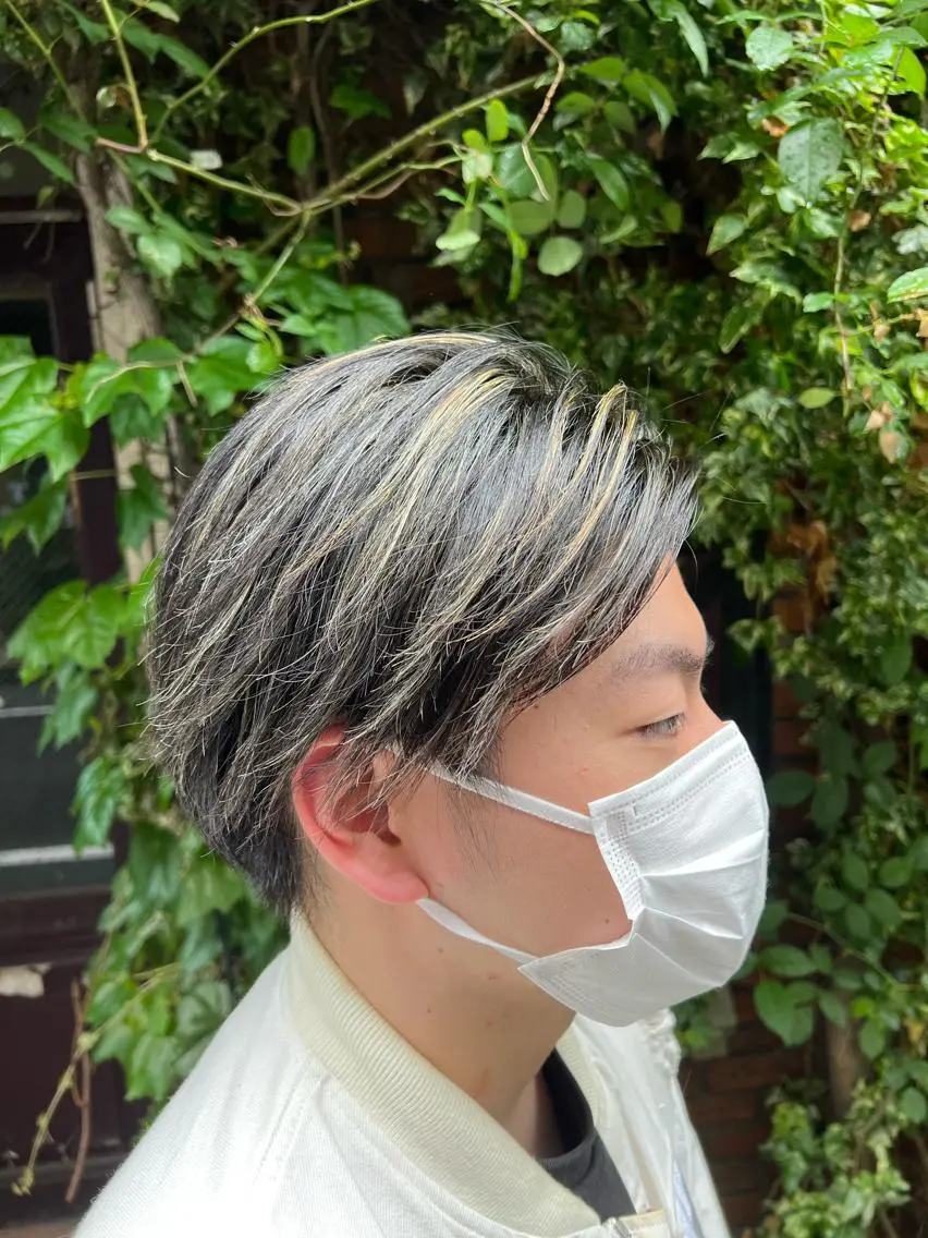 ショート カラー メンズ メンズハイライト ハイライトカラー ハイライト Shouei  のヘアスタイル