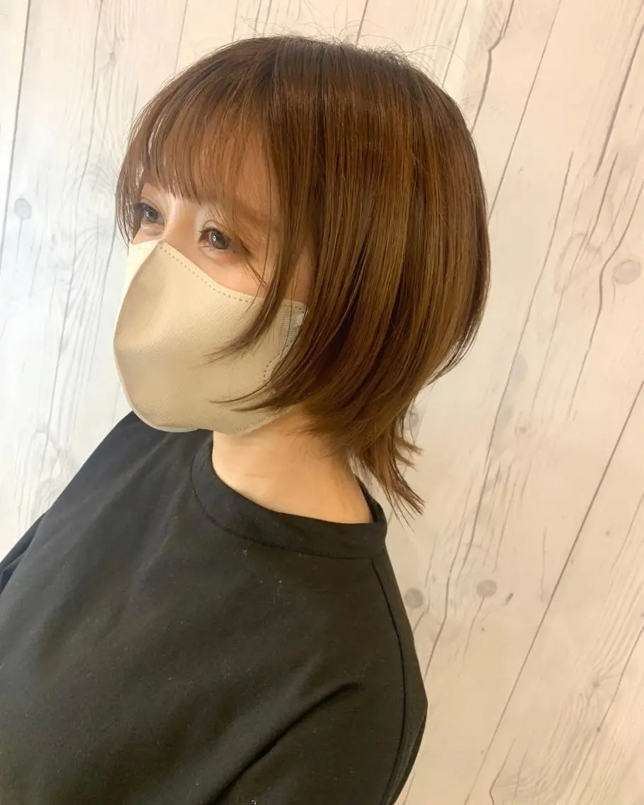ショート ショートヘア ウルフカット 今村公介 ブリーチ特化、派手髪のヘアスタイル