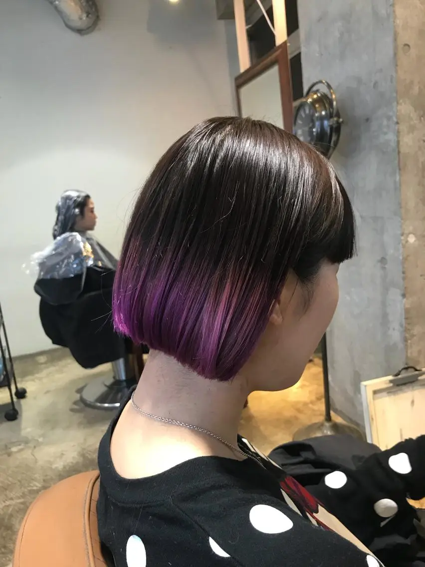 ショート カラー パーマ ヘアアレンジ メンズ キッズ ネイル マツエク・マツパ グラデーションカラー パープルカラー グラデーション パープル サロンドミルク 原宿のヘアスタイル