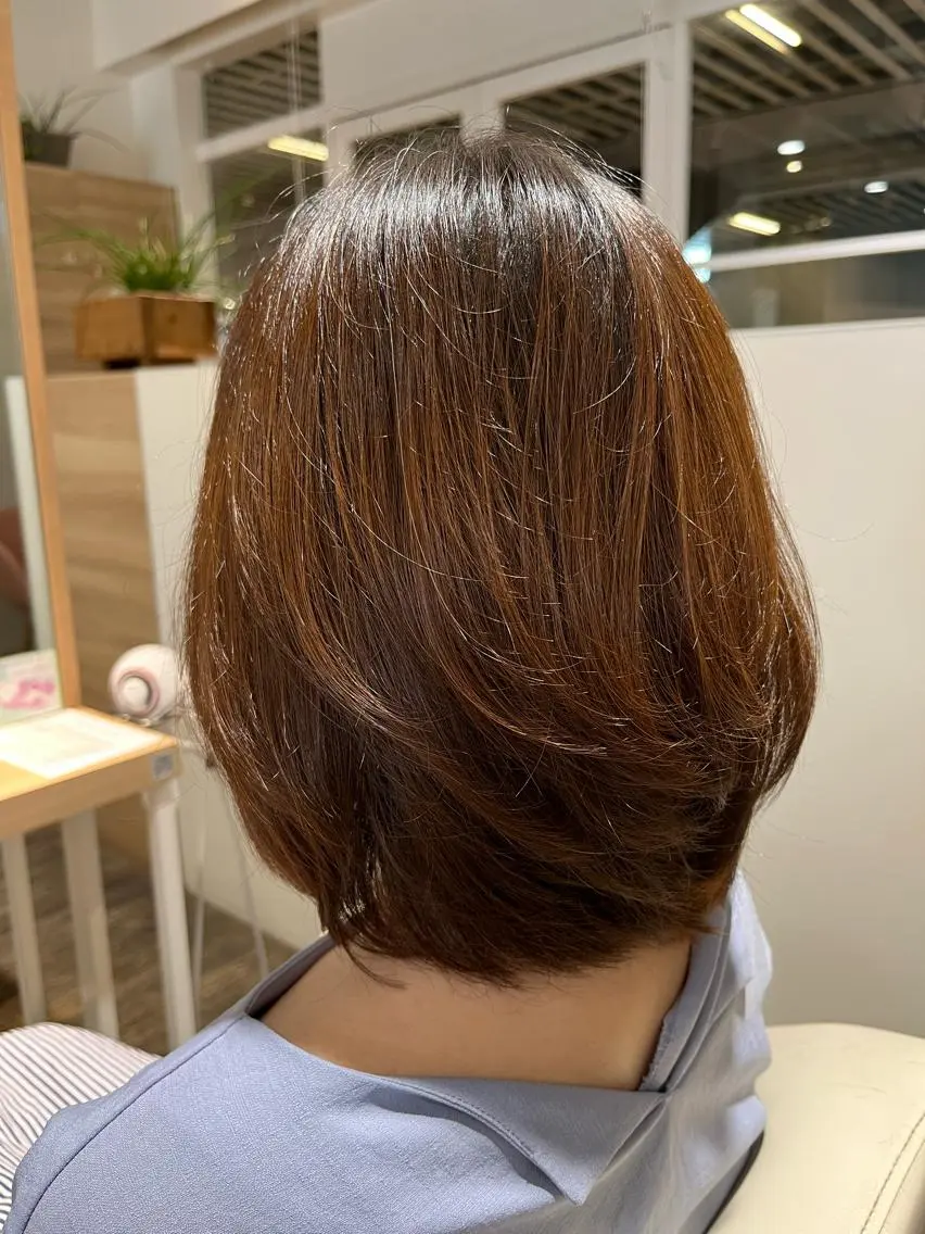 ミディアム こやま りほのヘアスタイル