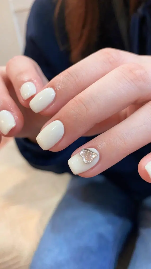 ネイル ハンドネイル 𝐘𝐔𝐊𝐈 💖のネイルデザイン
