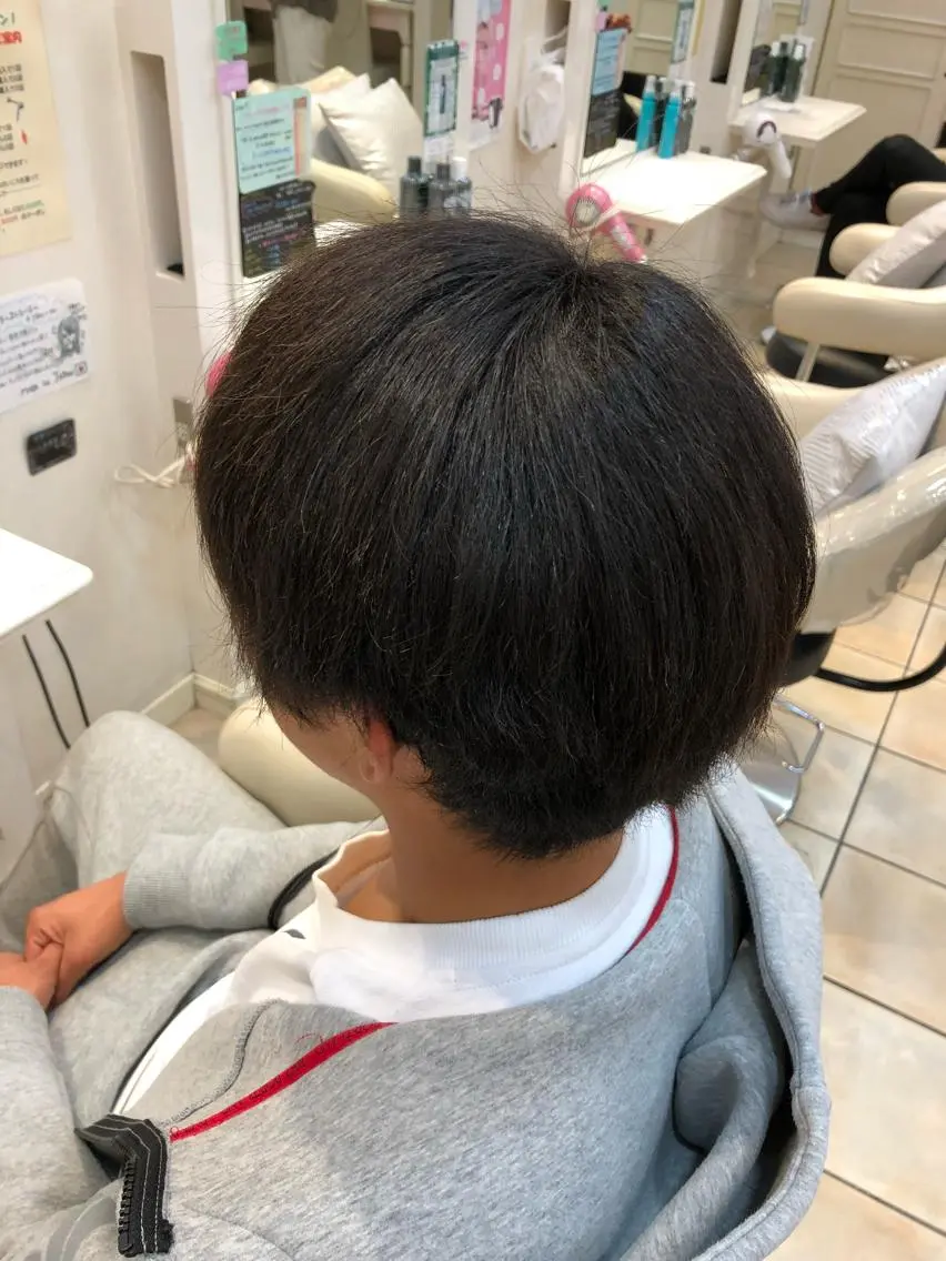 ショート メンズ 縮毛矯正 カット 縮毛矯正 トリートメント ダメージレス 桧山店長のヘアスタイル
