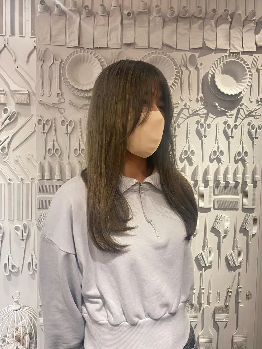 ロング 原田 梓未のヘアスタイル