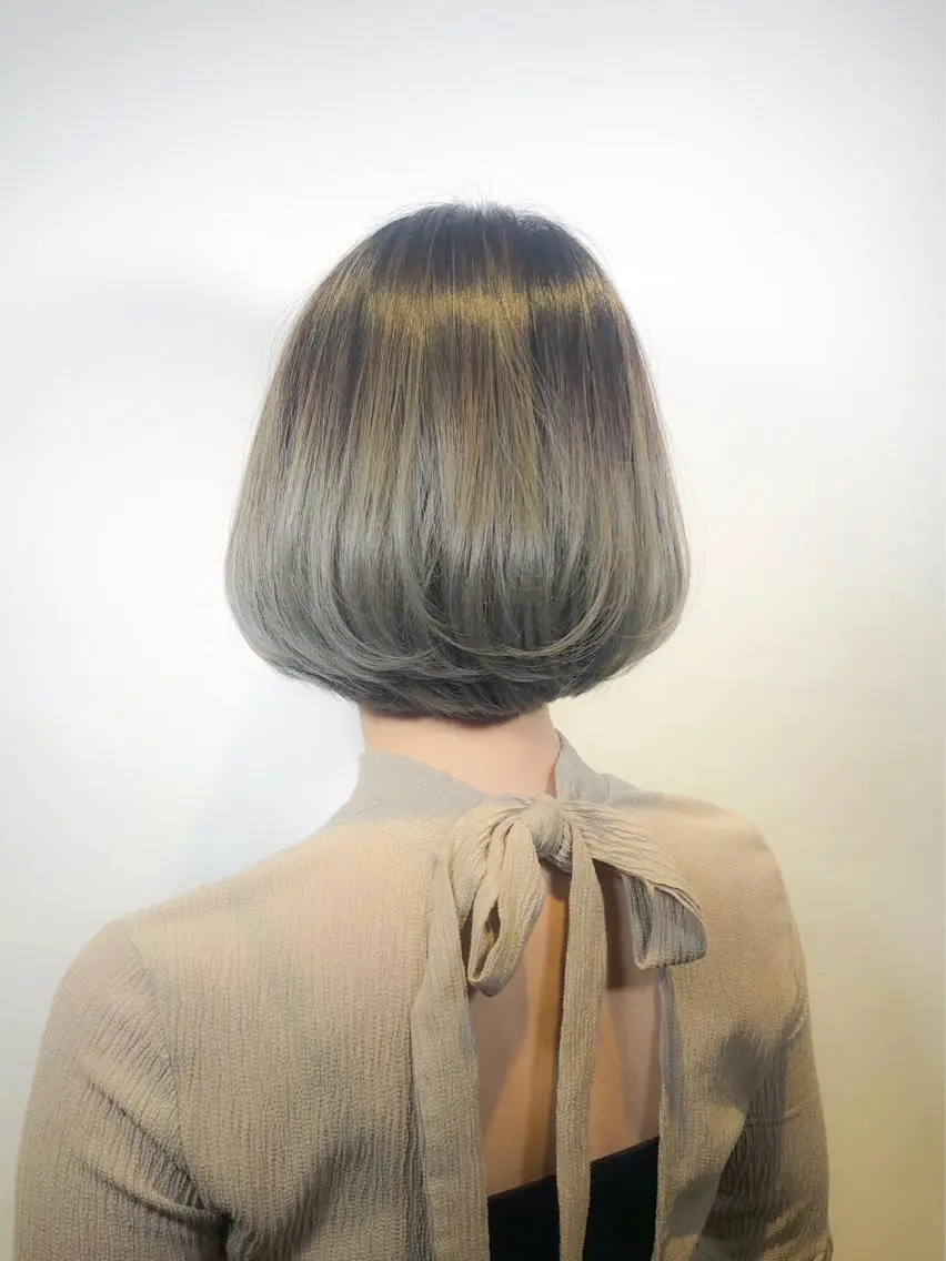 ミディアム 池田 寿子のヘアスタイル