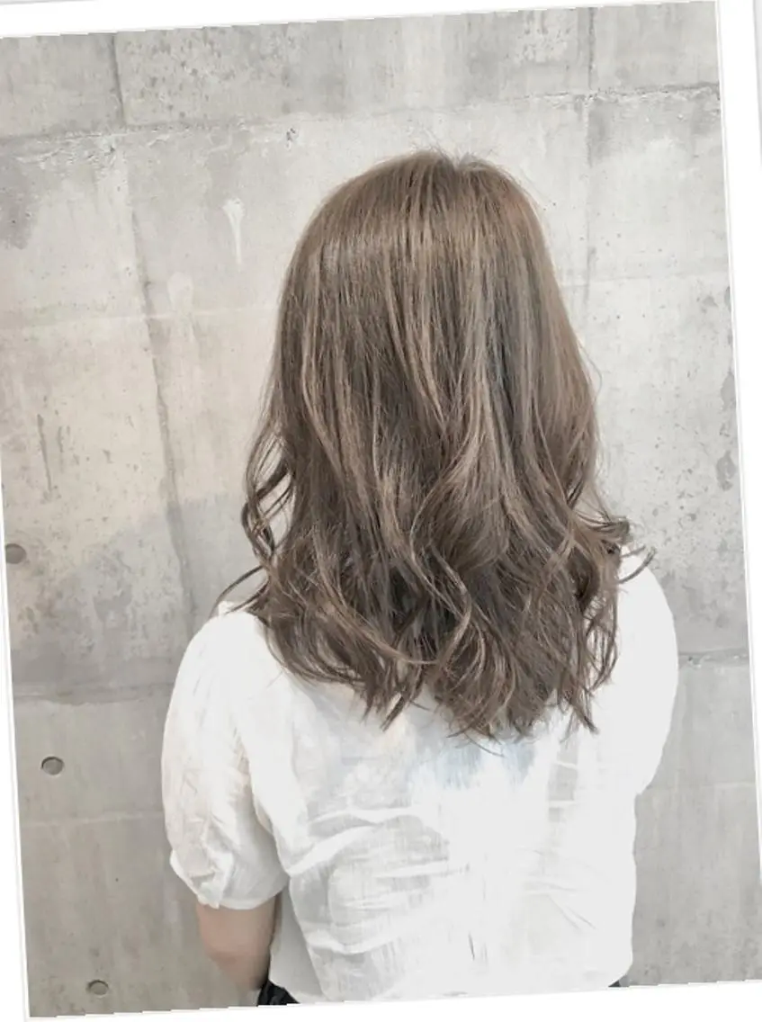 ミディアム カラー パーマ ヘアアレンジ メンズ キッズ ネイル マツエク・マツパ カット ヘアカラー トリートメント EnBlesS西宮 マンツーマン神道有基のヘアスタイル