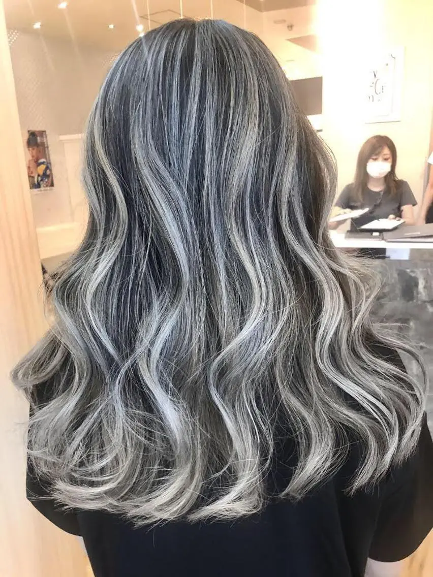 ロング カラー メンズサロン ANSWERのヘアスタイル
