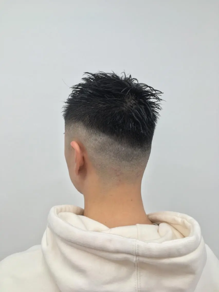 メンズ フェードカット スキンフェード メンズサロン rootのヘアスタイル