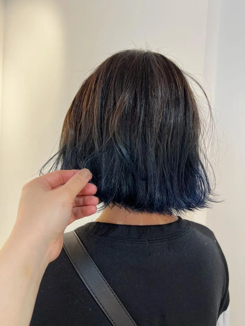 ミディアム ヘアカラー VISION 巻幡野花のヘアスタイル