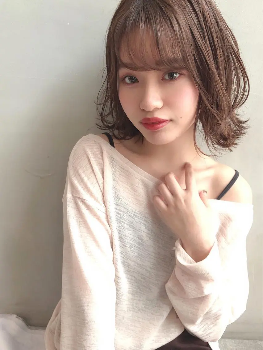 ミディアム カット ヘアカラー トリートメント 具志 正太のヘアスタイル