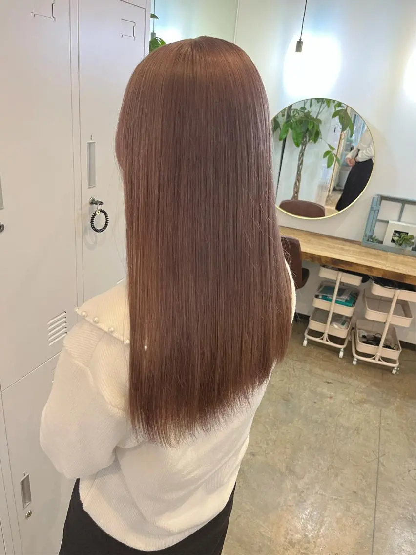ミディアム カット ヘアカラー トリートメント 艶髪カラー😊 西久保光✂️のヘアスタイル