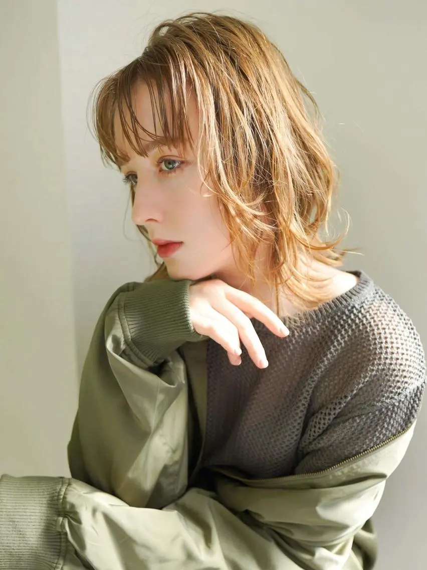 ミディアム カット ヘアカラー トリートメント yoriダブルカラー 代表すがわらのヘアスタイル