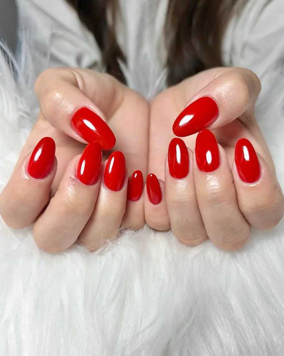 ネイル 赤色 ハンドネイル nail salon Libertyのネイルデザイン
