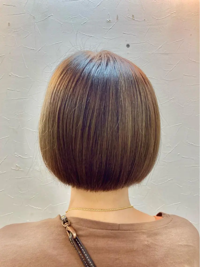 ショート ボブ 冨田 豊のヘアスタイル
