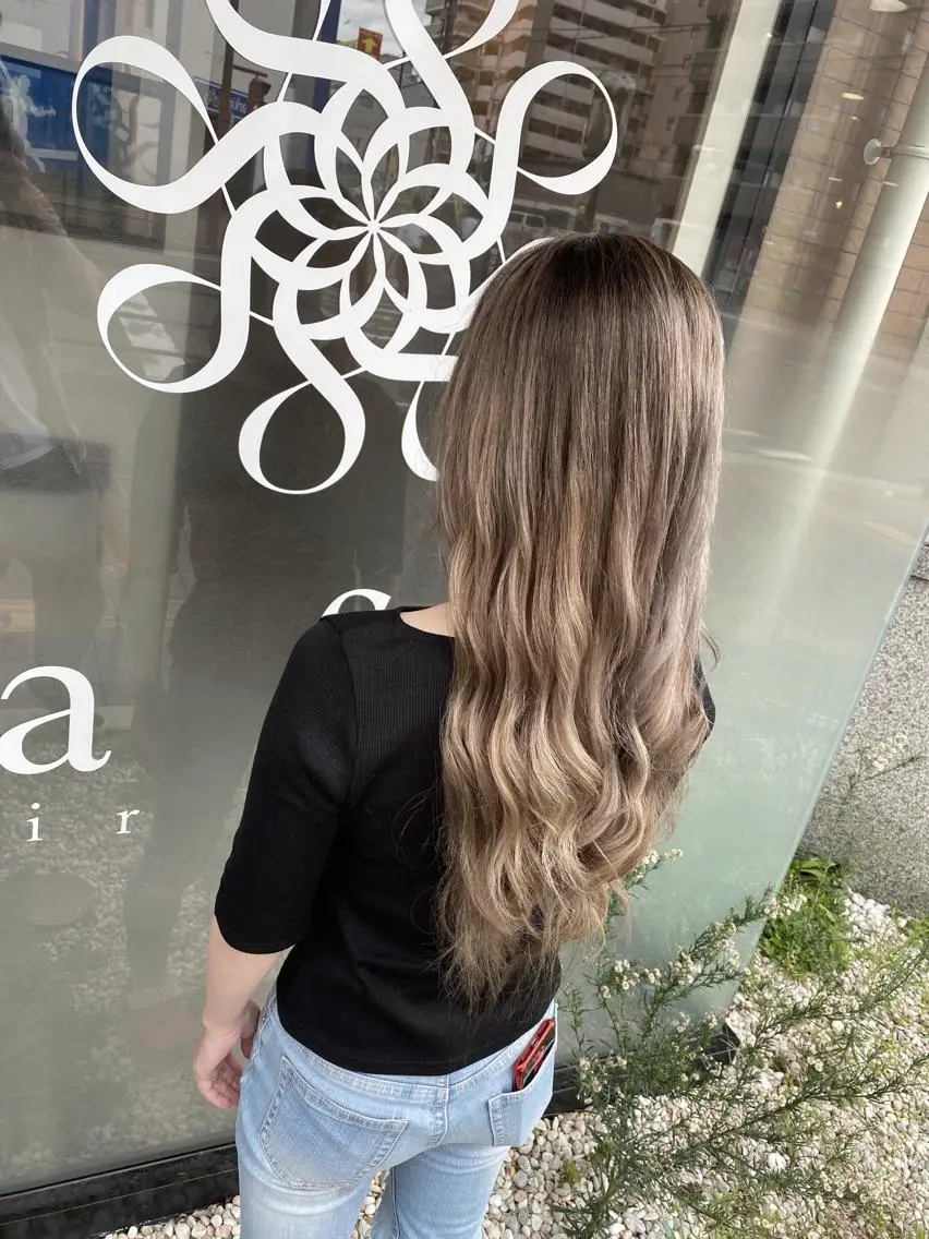 ロング カラー ヘアアレンジ Belle hair Design青野大貴のヘアスタイル