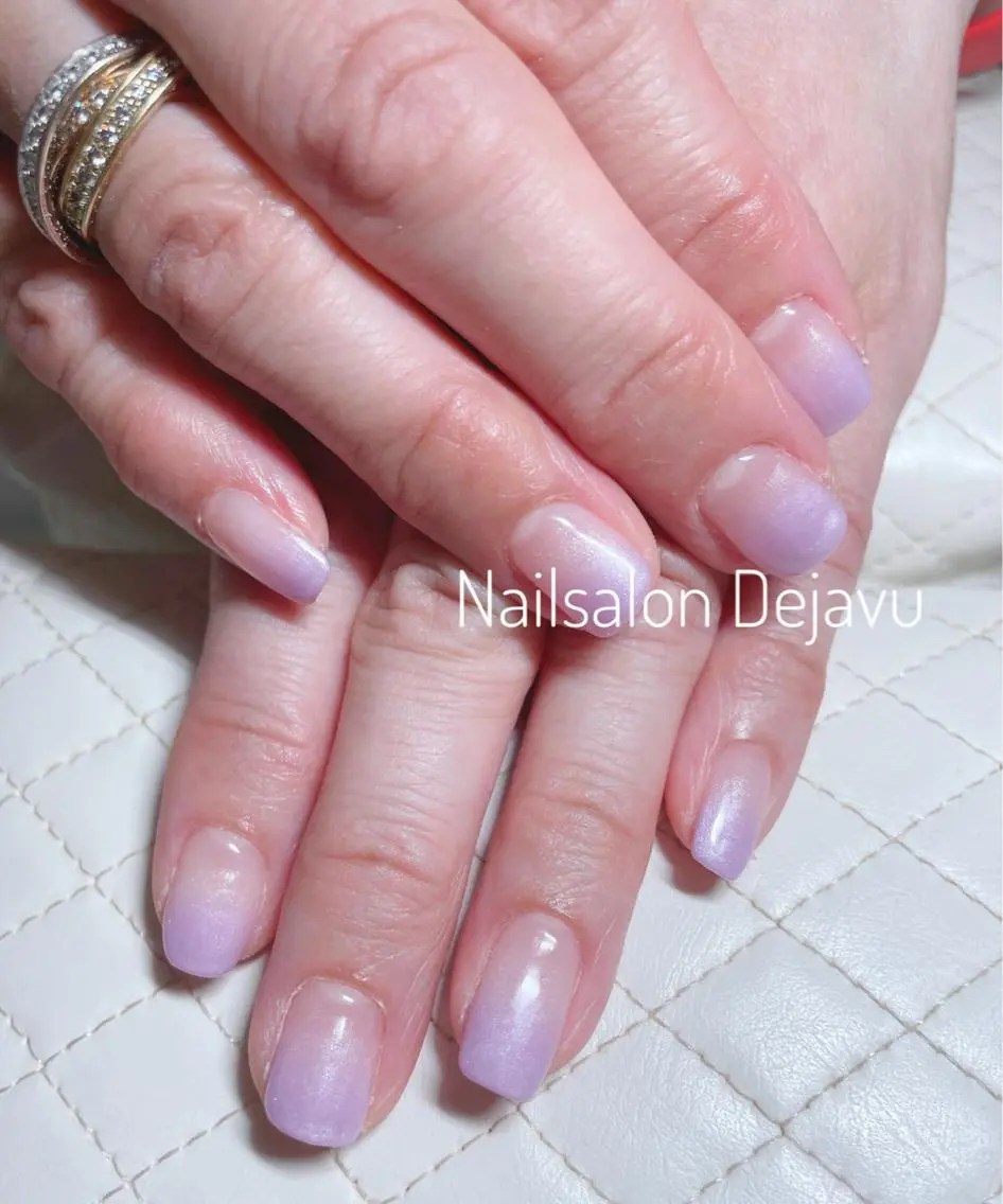 ネイル アートネイル ジェルネイル グラデーション ハンドネイル Nail salon Dejavu 🌿のネイルデザイン