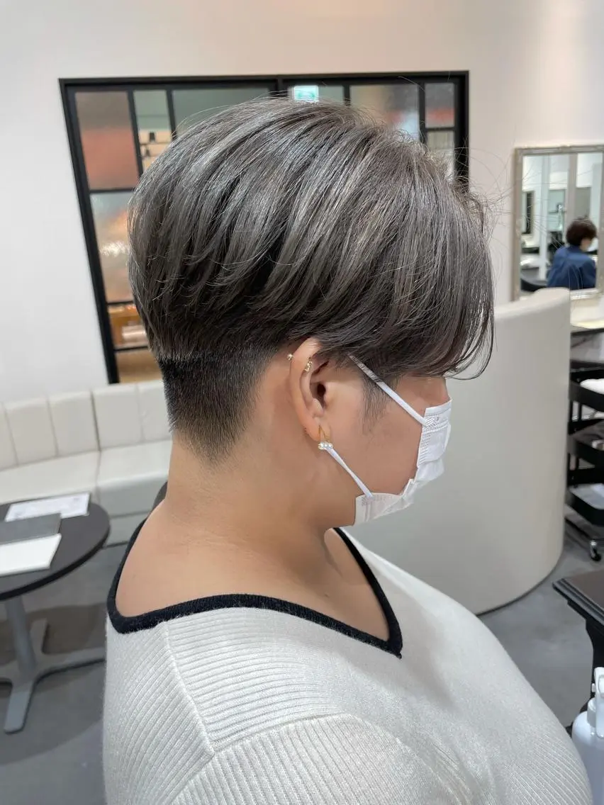 ショート カラー ヘアアレンジ 小倉 愛里のヘアスタイル