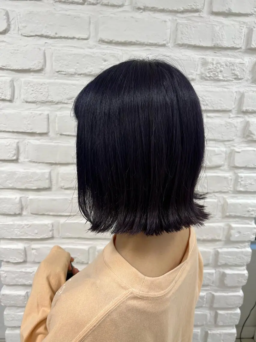 ミディアム カラー ブルーカラー ブルーラベンダー 透明感カラー ラベンダーカラー 【暖色カラー特化】 中山由梨のヘアスタイル