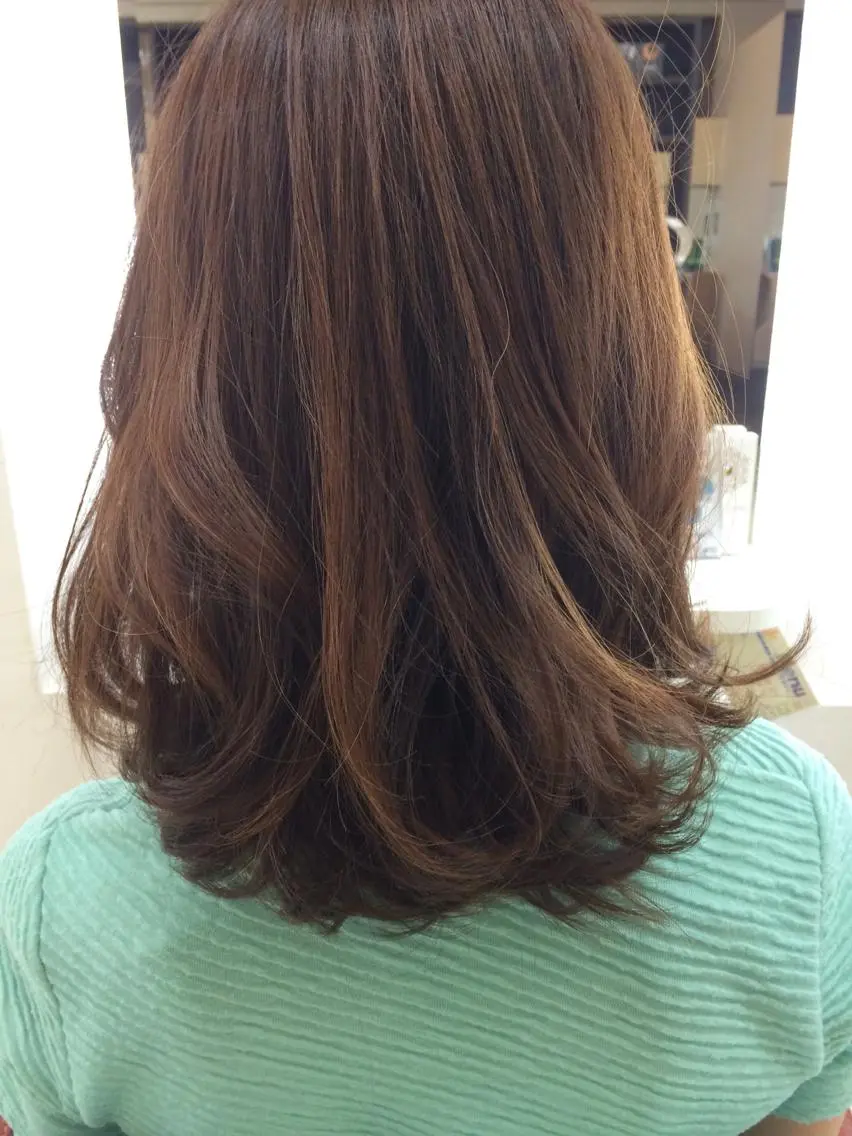 ミディアム セミロング ボブ いけだ ゆうのヘアスタイル