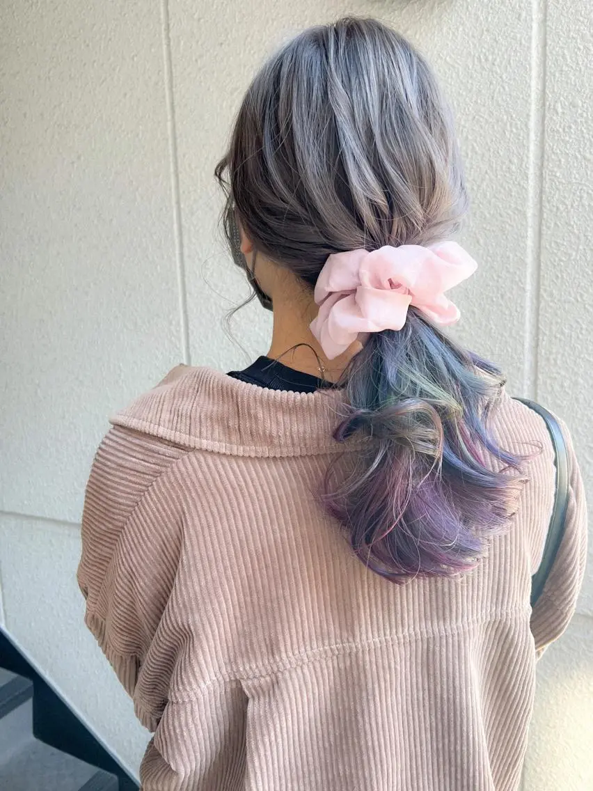 ミディアム カラー ヘアアレンジ グラデーションカラー ヘアカラー カラーパティシエ facce🌼ikoのヘアスタイル