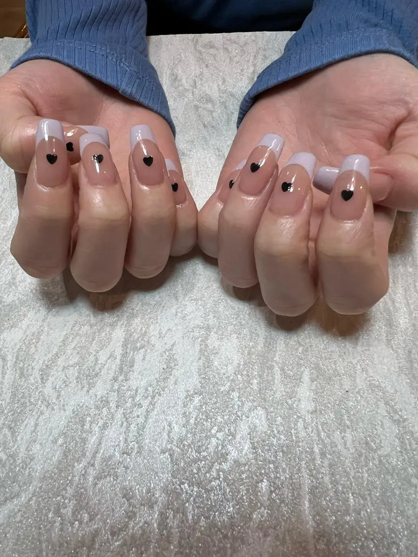 ロング ネイル nailsalon ULLのネイルデザイン