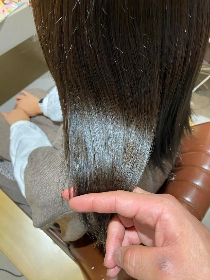 セミロング カラー ヘアアレンジ ネイル マツエク・マツパ 透明感カラー ハイライトカラー 外国人風カラー ハイライト ヨシンモリ 夜23時まで予約🉑 reverieあきらのヘアスタイル