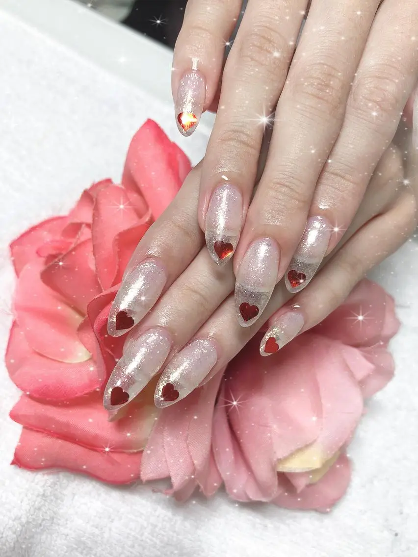 ミディアム ネイル ハンドネイル 《LB》ラブリエ Nail&eyeのマツエク・マツパデザイン