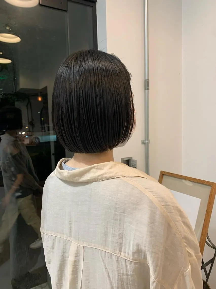 ショート ボブ yupi🐈‍⬛ レイヤー/パーマのヘアスタイル