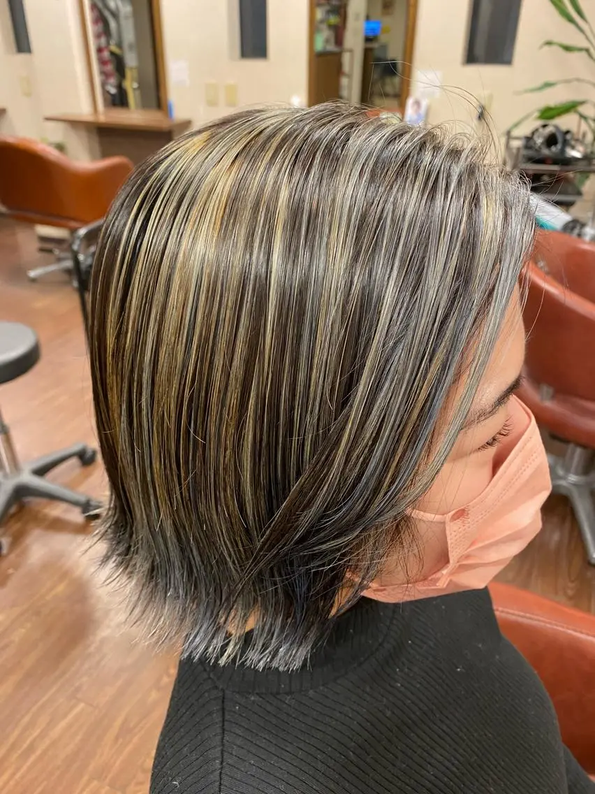 ミディアム カラー liL hair サトウリョウタのヘアスタイル