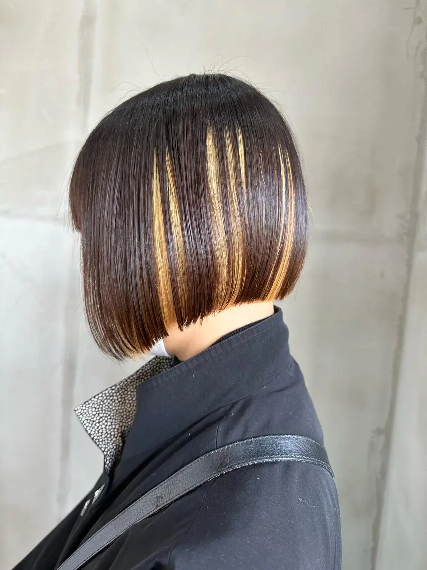 ショート カット 益 佑夏のヘアスタイル