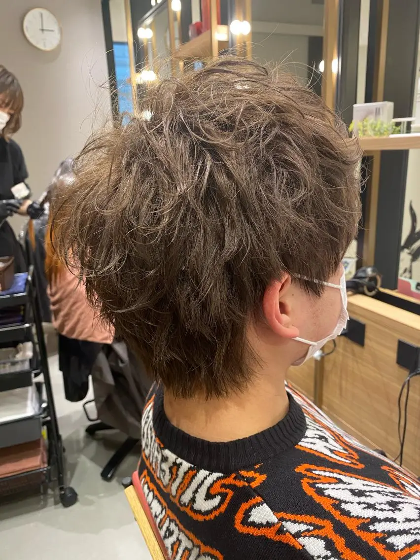 ショート カラー メンズ メンズブリーチ メンズハイトーン ブリーチ ハイトーンカラー 梅田茶屋町メンズ 専門美容師 山元一平のヘアスタイル