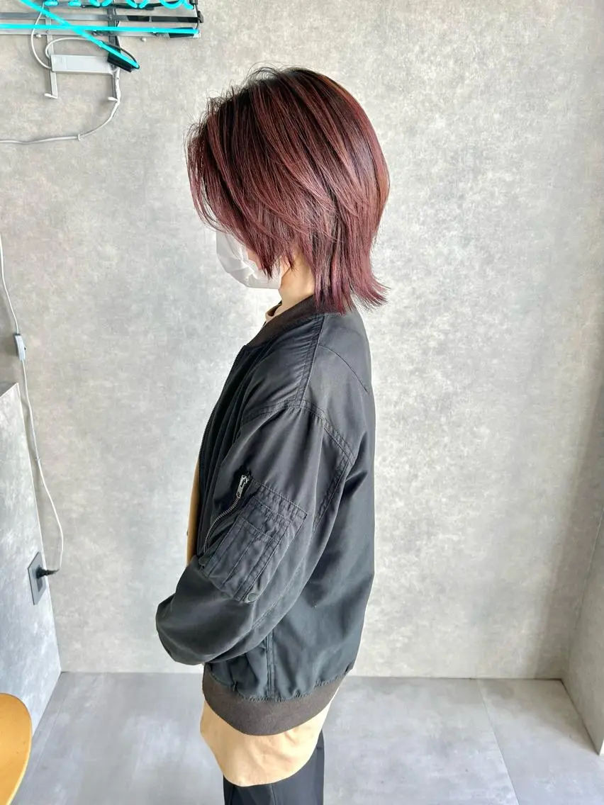 ミディアム カラー カット ヘアカラー トリートメント 一ノ瀬 暁のヘアスタイル
