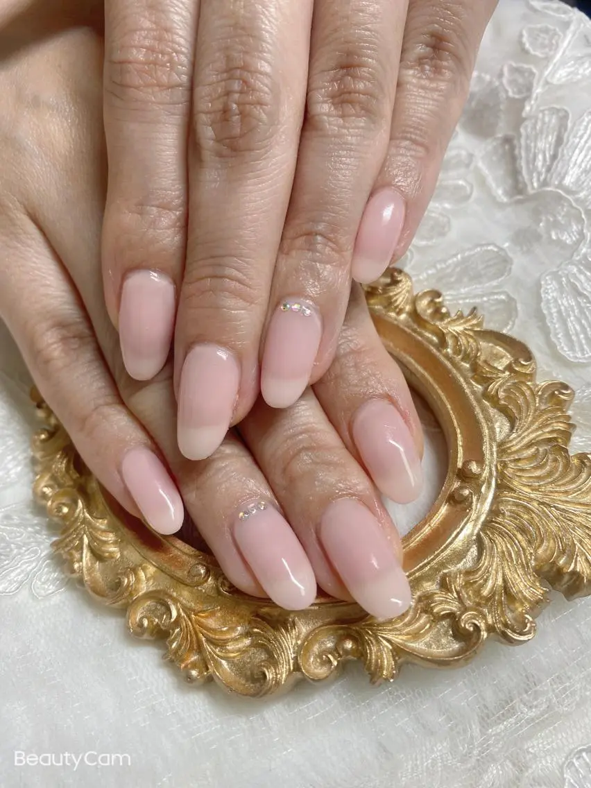 ネイル ストーンネイル ハンドネイル Max nail&eyeのネイルデザイン
