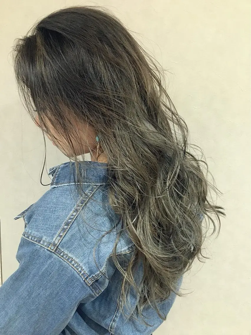 セミロング カラー ヘアアレンジ 🌟高田 聖菜🌟のヘアスタイル
