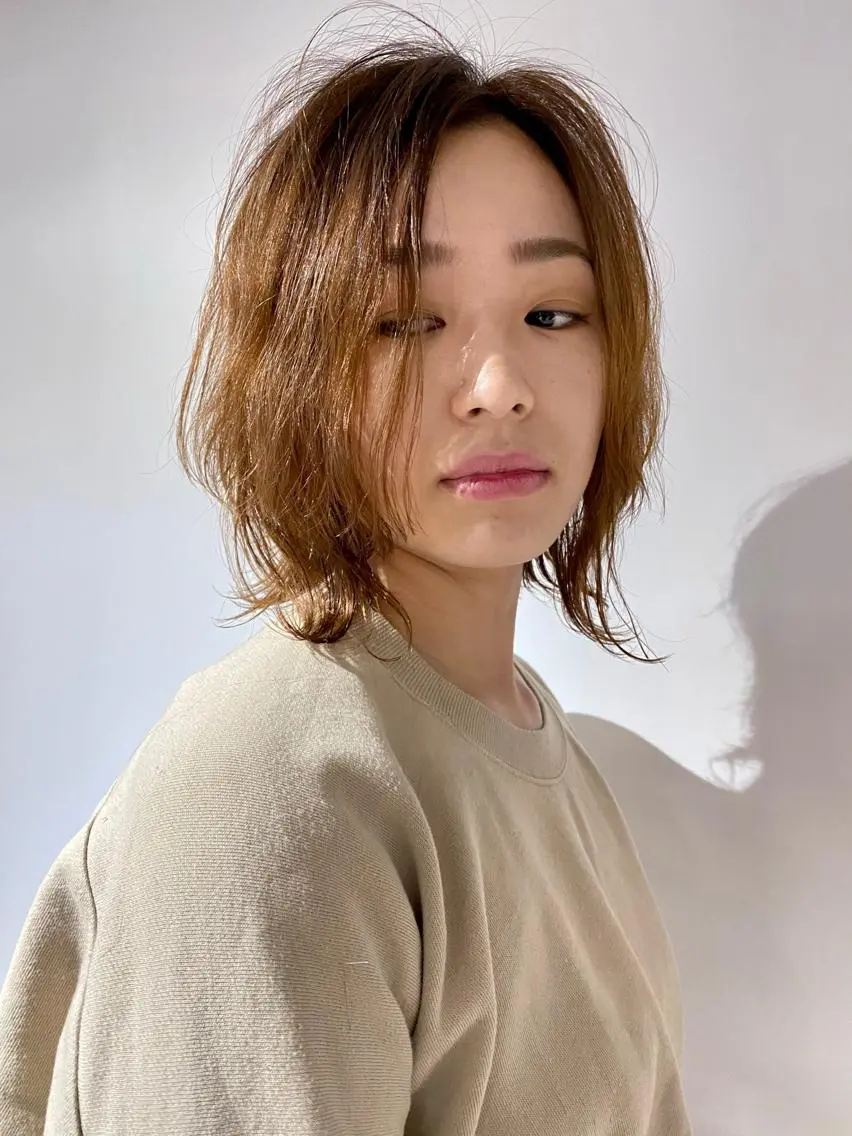 ミディアム カラー パーマ KOOKI スティードトーキョーのヘアスタイル