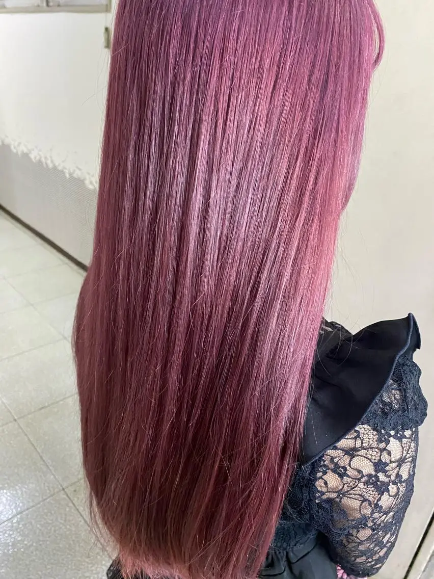 ロング カラー ブリーチ 清村 和音のヘアスタイル