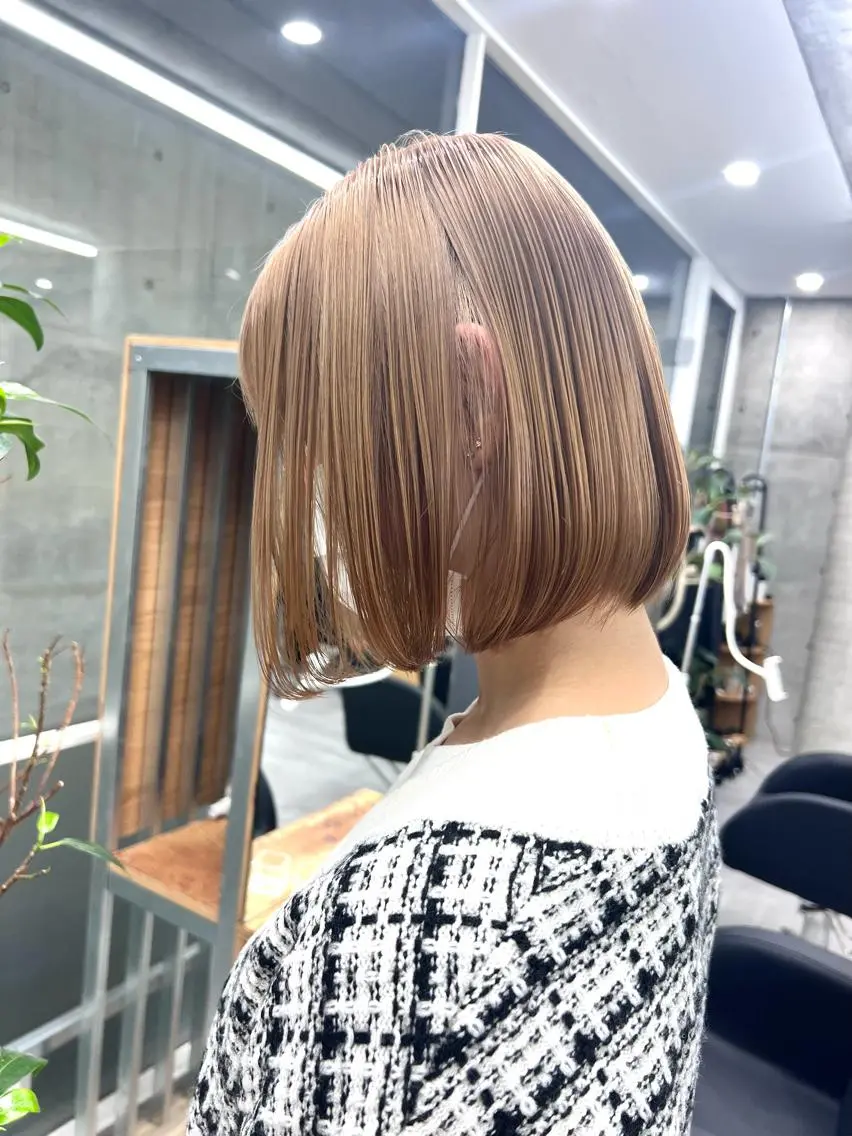 ショート azusa/心斎橋/ ハイトーンカラーのヘアスタイル