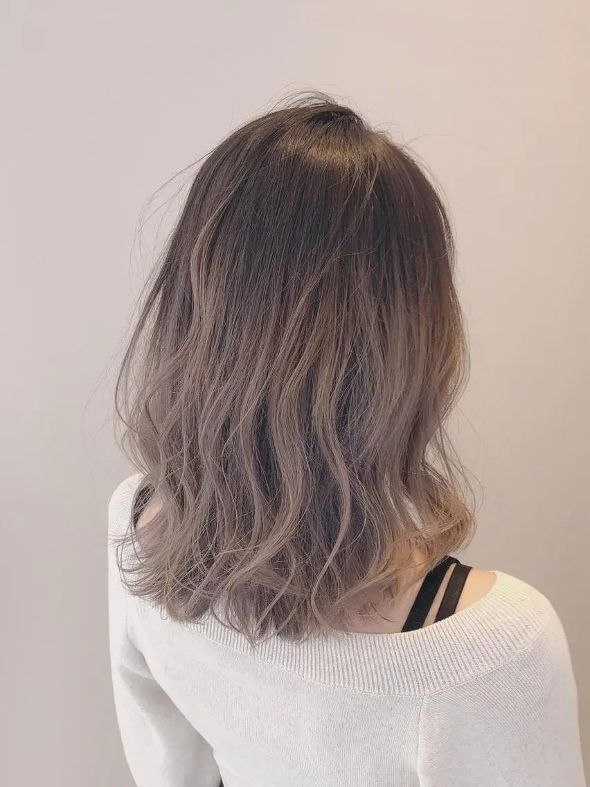 カラー レイヤーカット 古川洋之のヘアスタイル
