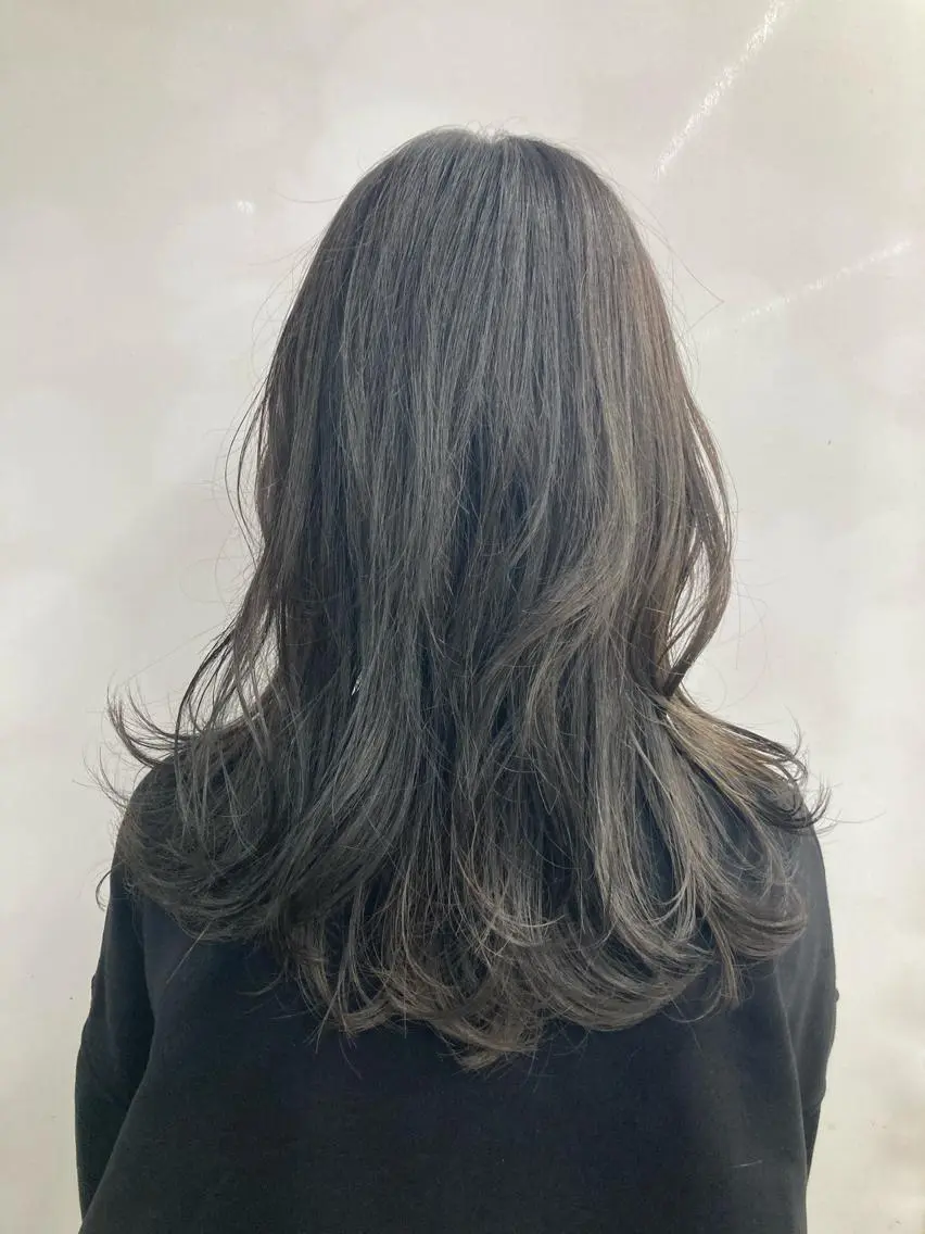 セミロング カラー ヘアカラー トリートメント ブリーチ&似合せボブ 田中寛十のヘアスタイル