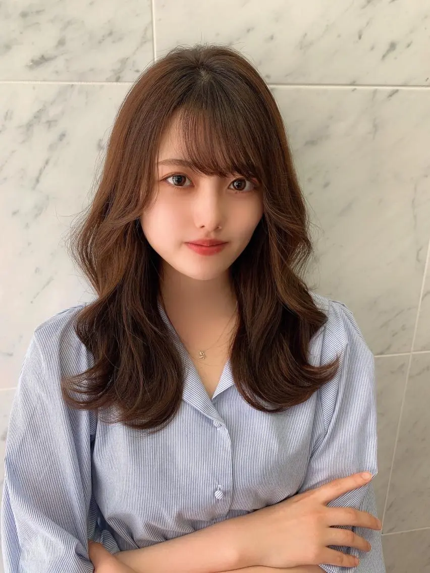 セミロング カラー カット ヘアカラー トリートメント レイヤーカット/ 顔周り 五島巨幹のヘアスタイル