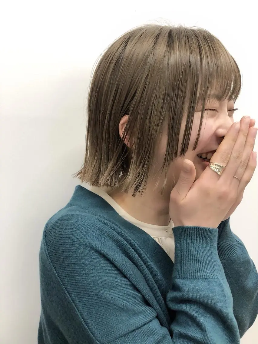 ショート カット ヘアカラー トリートメント 三輪 恭平のヘアスタイル