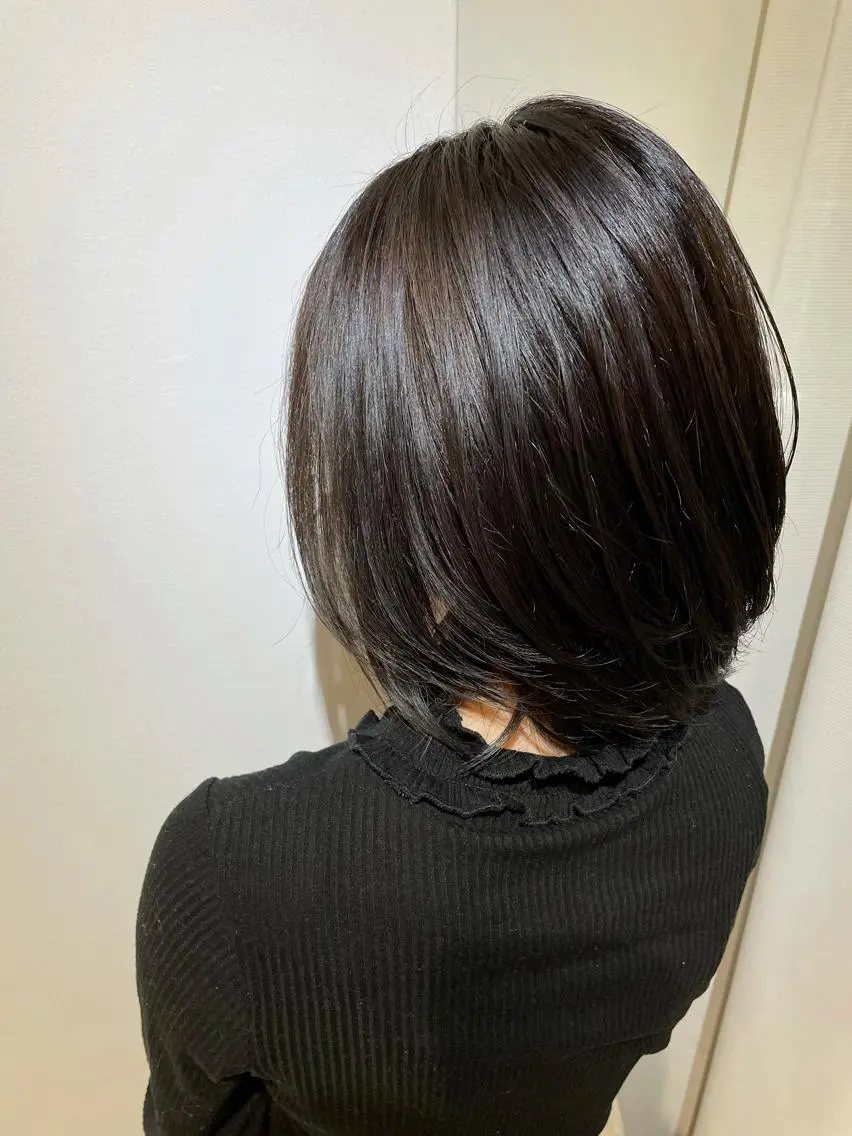 ミディアム カラー カット ヘアカラー トリートメント 過去一の柔髪ヘア 🌿einshairのヘアスタイル