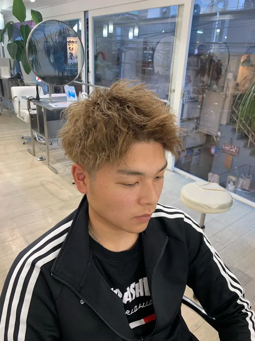 ショート メンズ カット パーマ レイヤーカット 西村あきやのヘアスタイル