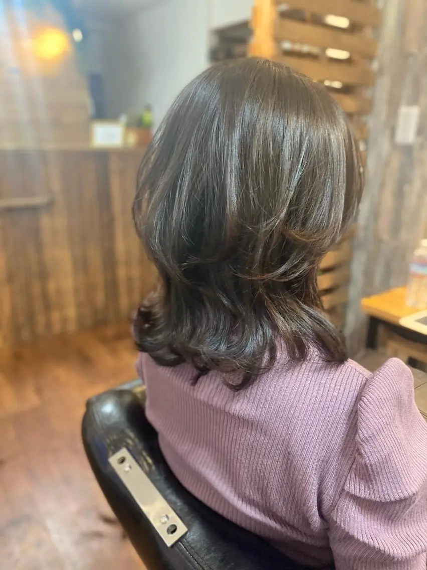 ミディアム ヘアアレンジ ウルフカット カット Luzir⭐︎ GEN⭐︎のヘアスタイル