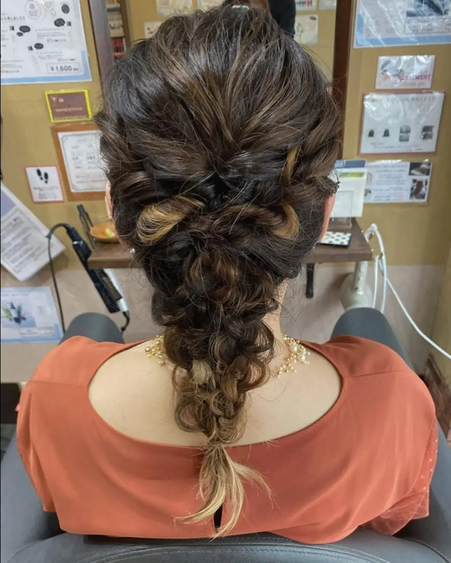 ヘアアレンジ パピヨンロゼ 低ダメージ/髪質改善のヘアスタイル