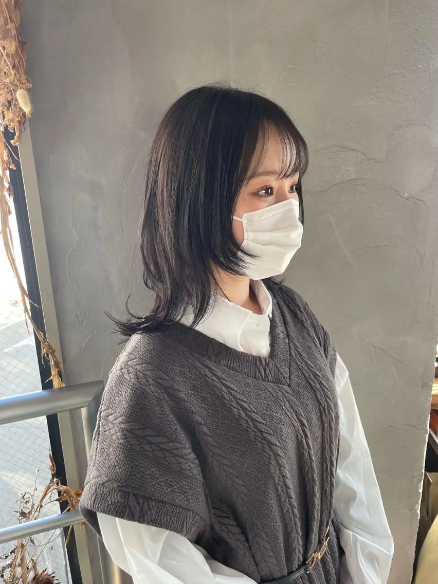 セミロング レイヤーカット ウルフカット ウルフ レイヤー パーマ🪐MANAのヘアスタイル