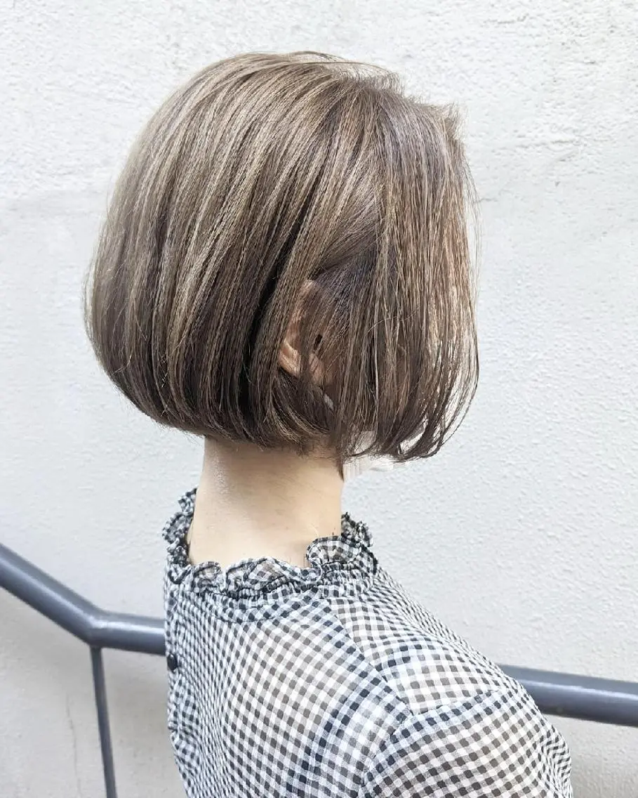 ショート ボブ 矢部 江里奈のヘアスタイル